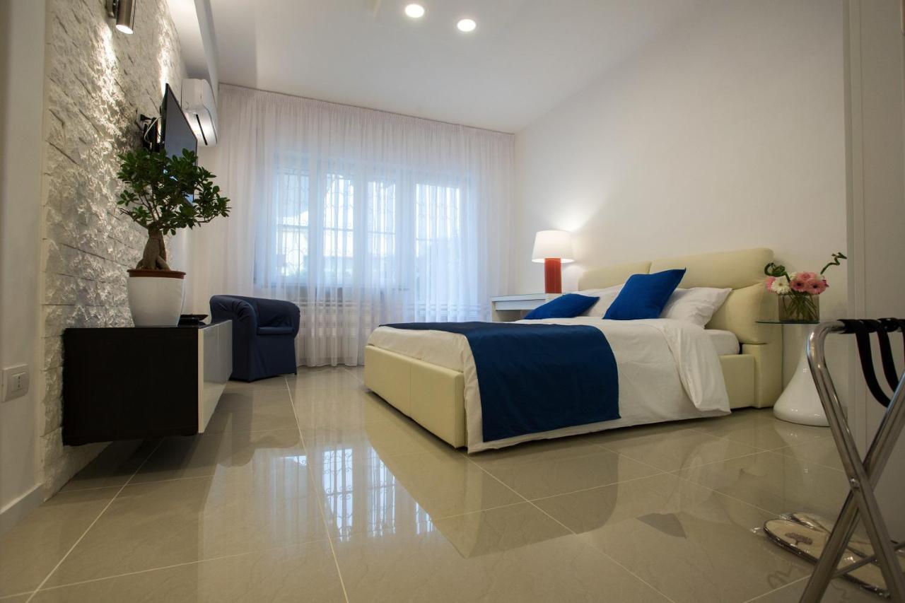 Casa Teresa Bed & Breakfast Naples Exterior photo